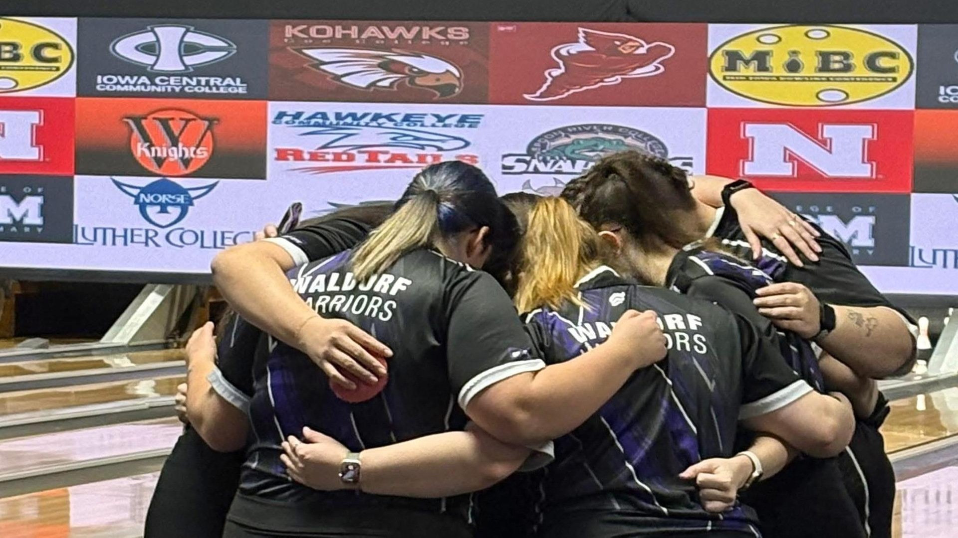 Women's Bowling Finds Success in Cedar Rapids