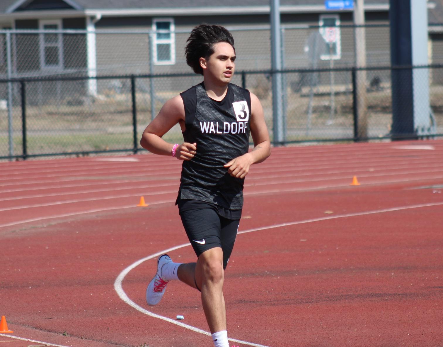 Warrior Track and Field Team's Compete at Central Dutch Invite