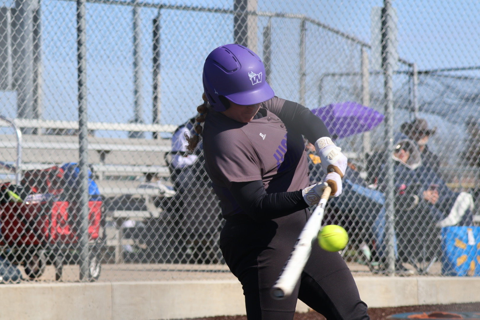 Softball Drops Doubleheader to Viterbo